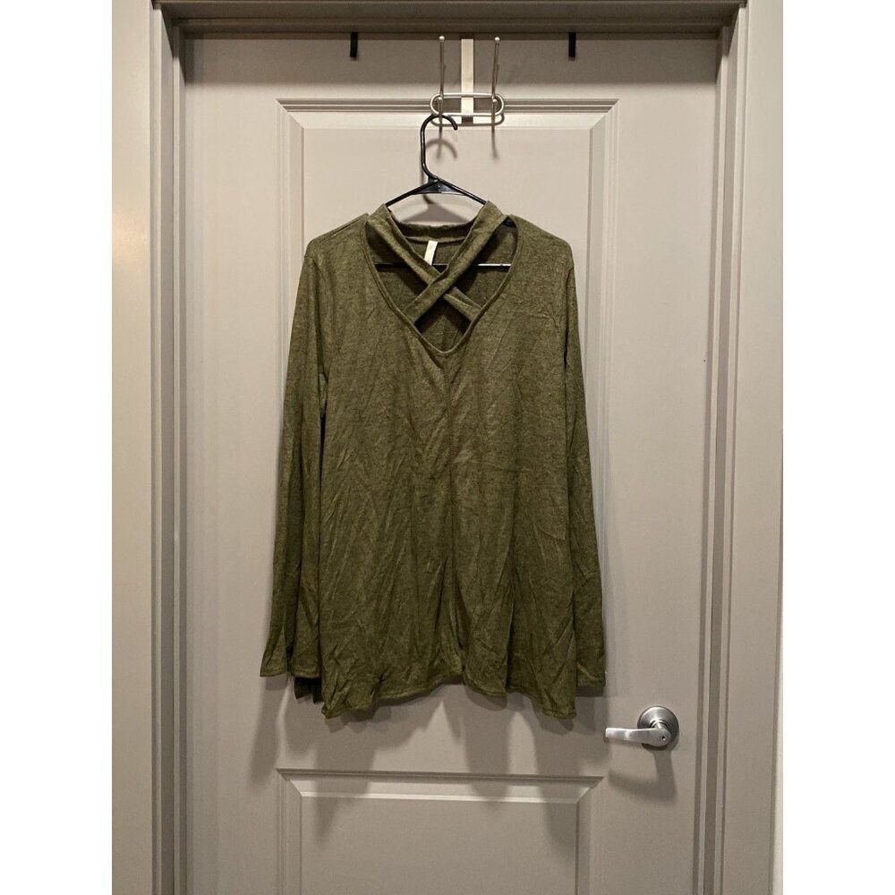 E.C. Boutique Olive Green Criss Cross Neck Top XL Bell Sleeve Boho